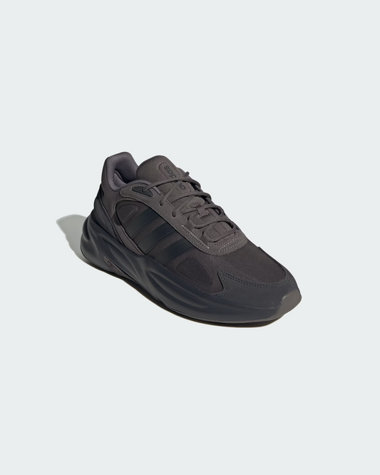 Adidas Ozelle Running Course A Pied Sneaker