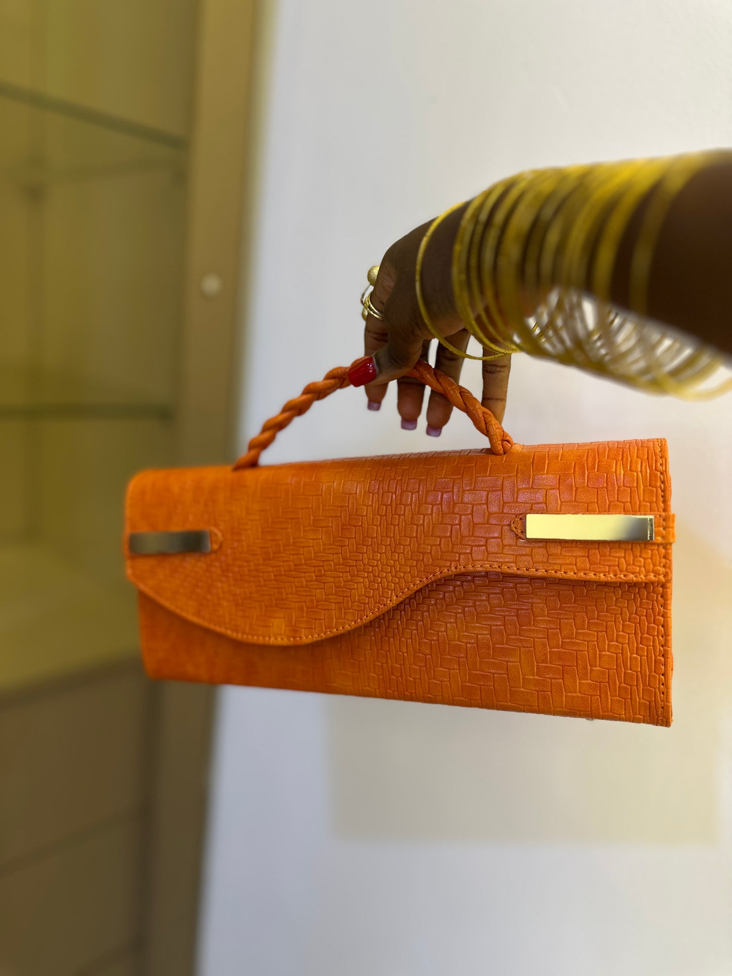 Curved Flap Bag - Hadja