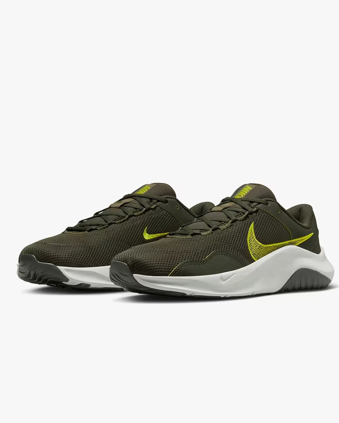 Nike Legend Sneaker