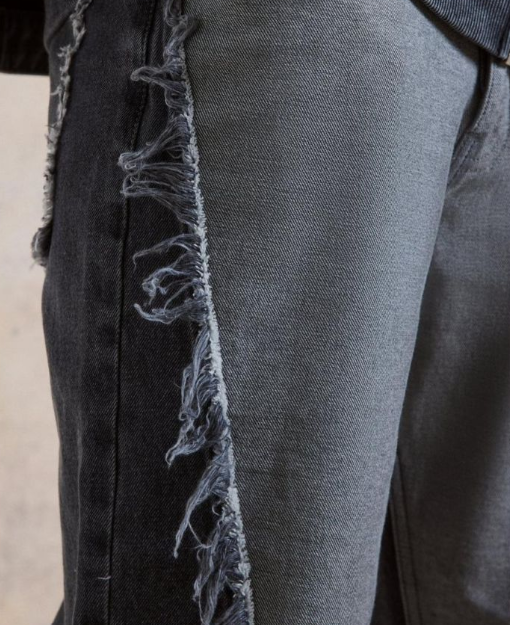 Relaxed rigid spliced frayed edge jeans in grey
