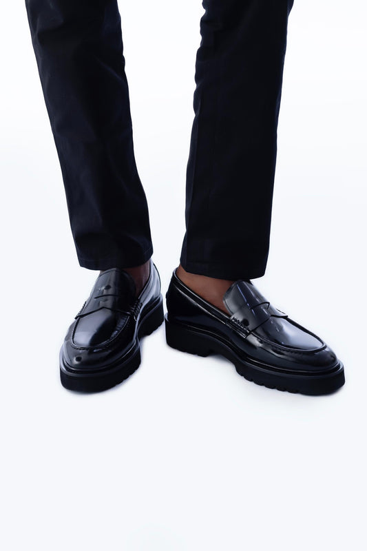 Poiseon The Obsidian Luxe Loafer in Black