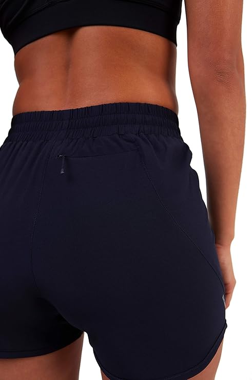 TCA MEN'S/WOMEN'S RUNING SPORT SHORTS WITH ZIP BACK POCKETS IN BLACK