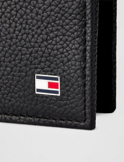 Tommy Hilfiger Flag Leather Bifold Credit Card Wallet