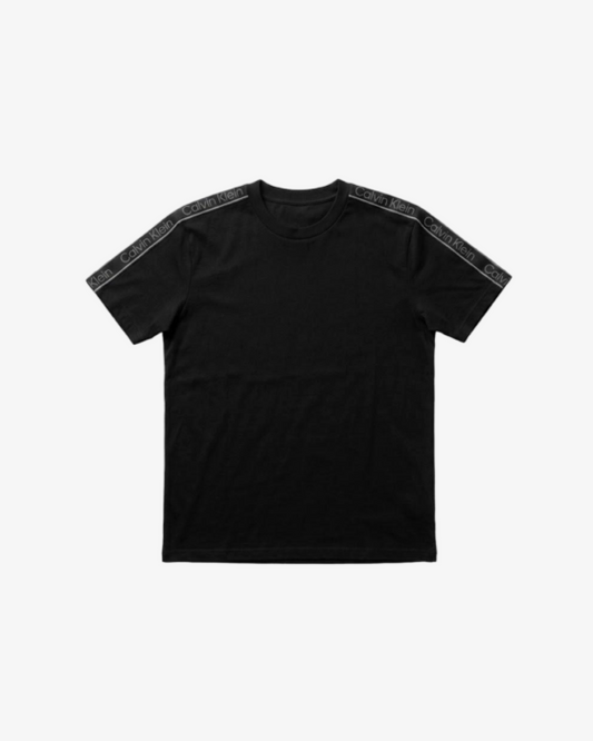 Calvin Klein Oversized Design T-Shirt