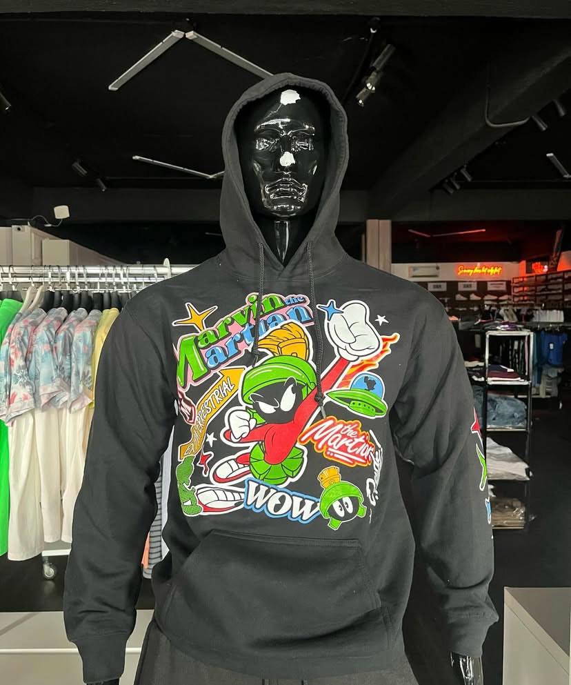 OVERSIZED LOONEY TUNES LICENSE HOODIE
