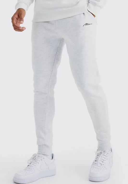 Man signature regular fit jogger in grey
