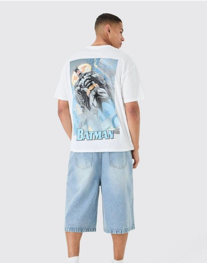 OVERSIZED DE BATMAN  LICENSE SS T-SHIRT IN WHITE