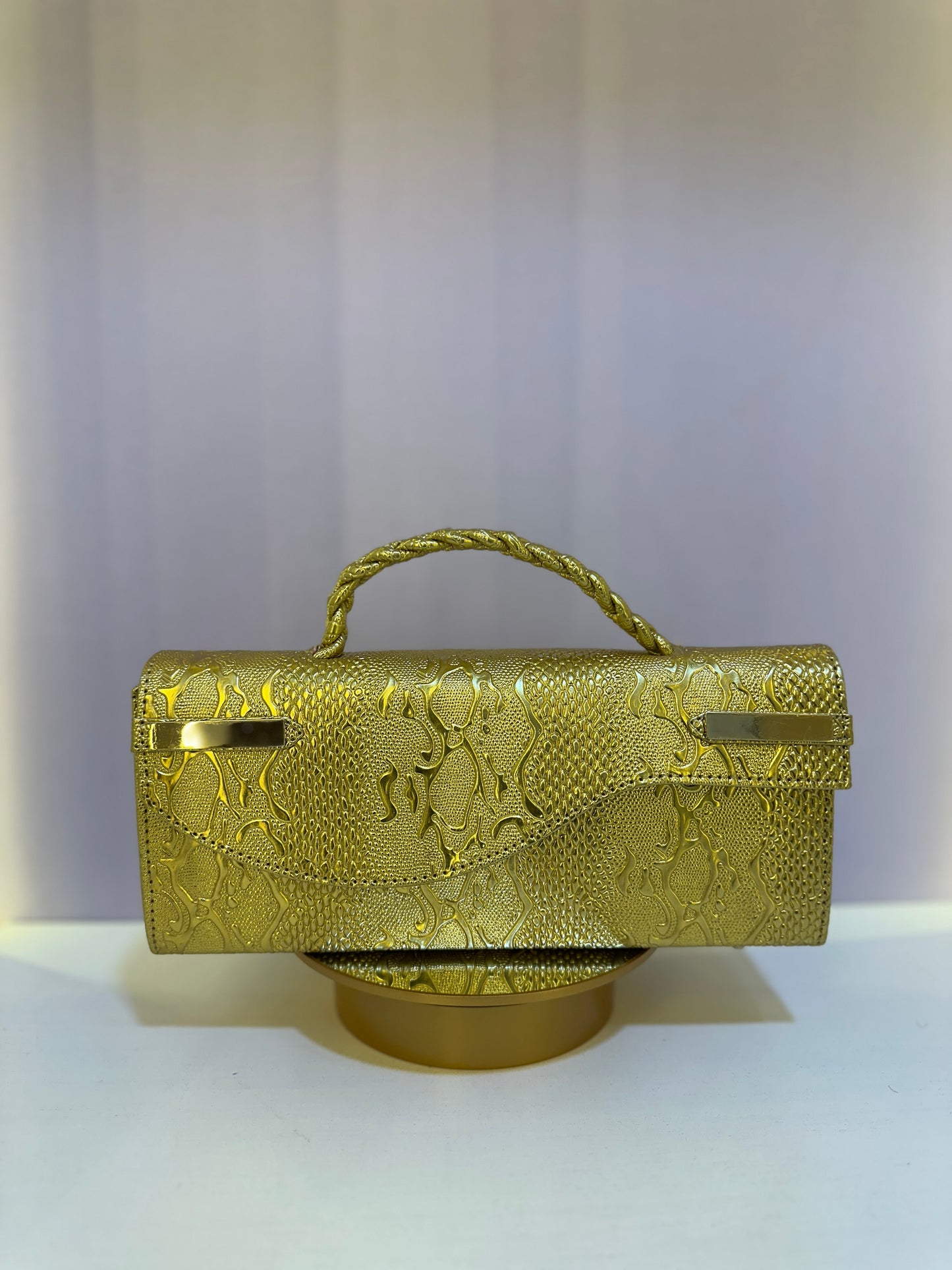 Curved Flap Bag - Doreen