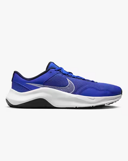 Nike Legend Sneaker