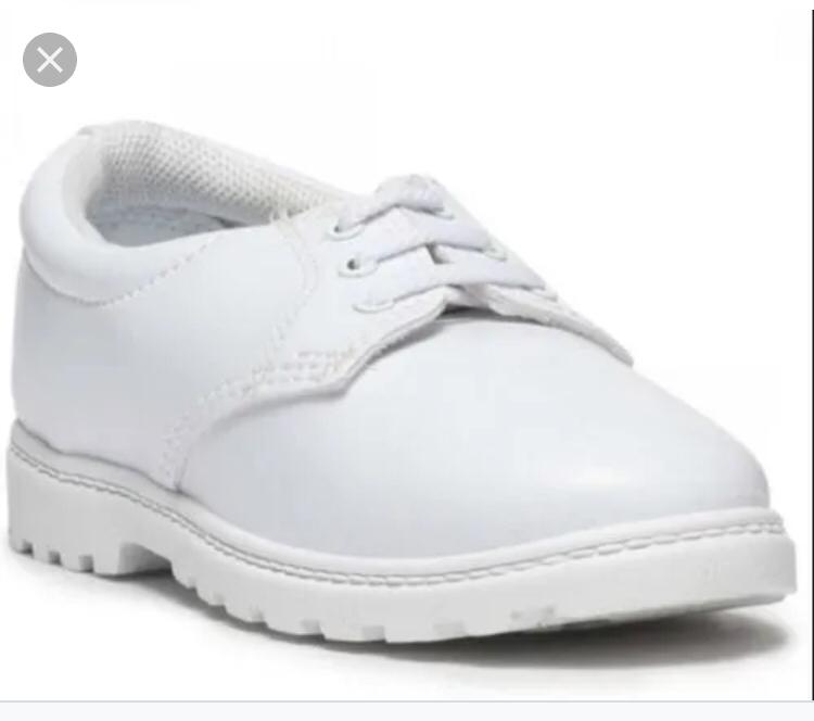 PVC SCHOOLSHOES GLLADDIES ADULTS IN WHITE