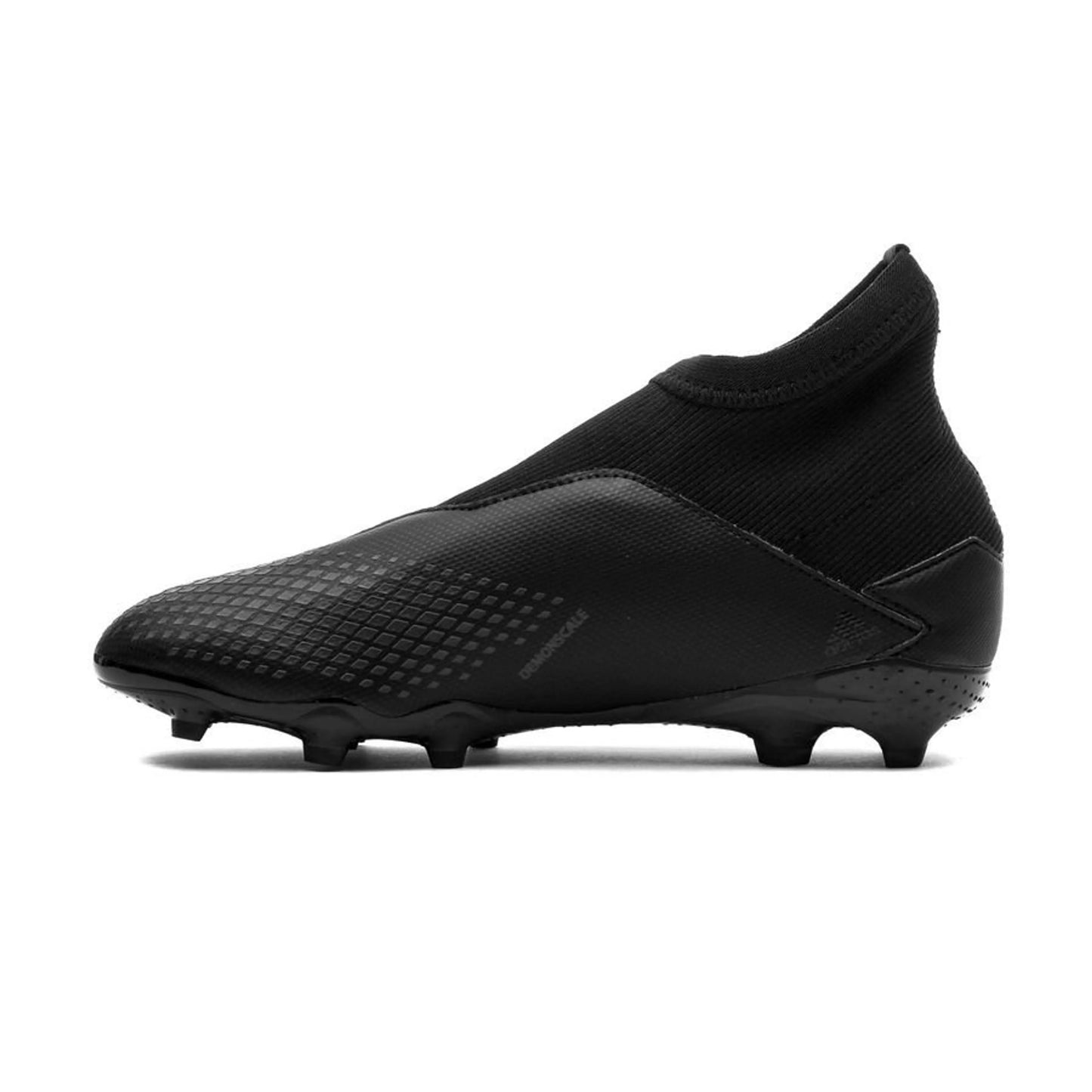 ADIDAS PREDATOR KIDS FIRM SOCCER BOOTS IN BLACK